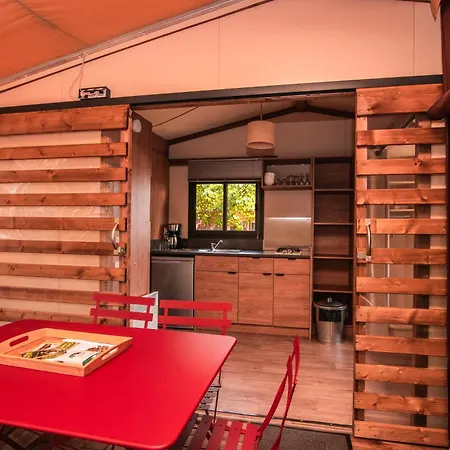 Onlycamp Du Moulin キャンプ場